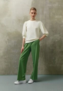 Anna Field Sweatshirt - Off White 8 Anna Field Sweatshirt - Off White -Anna Field Günstiges Geschäft 2987264b5f16404698b3f991a886367a