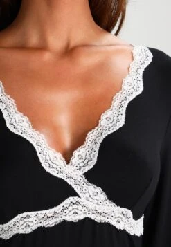 Anna Field HEIDI LONG SLEEVES VISCOSE NIGHTDRESS - Nachthemd - Black -Anna Field Günstiges Geschäft 9cbb26f39b384778a8a395532fe9436b