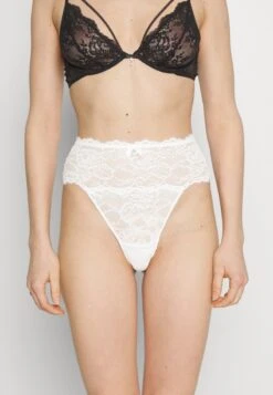 Anna Field 5 PACK - String - Red -Anna Field Günstiges Geschäft c5111b68e75a4a1db36fc7df1394860a