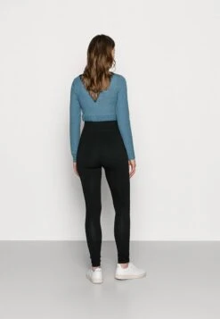 7/8 LENGTH MATERNITY LEGGINGS 2 PACK - Leggings - Hosen - Black 8 7/8 LENGTH MATERNITY LEGGINGS 2 PACK - Leggings - Hosen - Black -Anna Field Günstiges Geschäft dfc5efad8f344410a1fcd90d3a24ba61