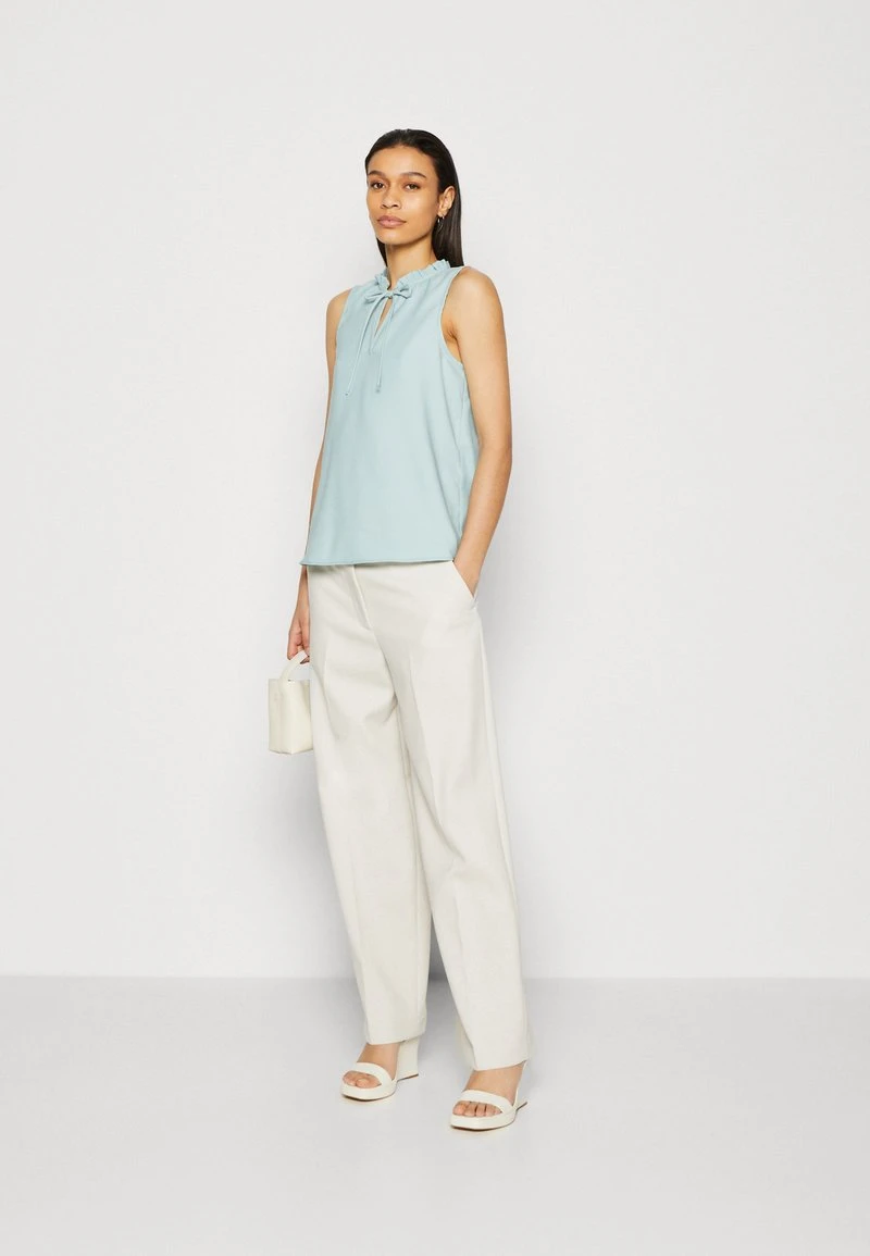 Anna Field Top - Light Green 2 Anna Field Top - Light Green – Bild 2